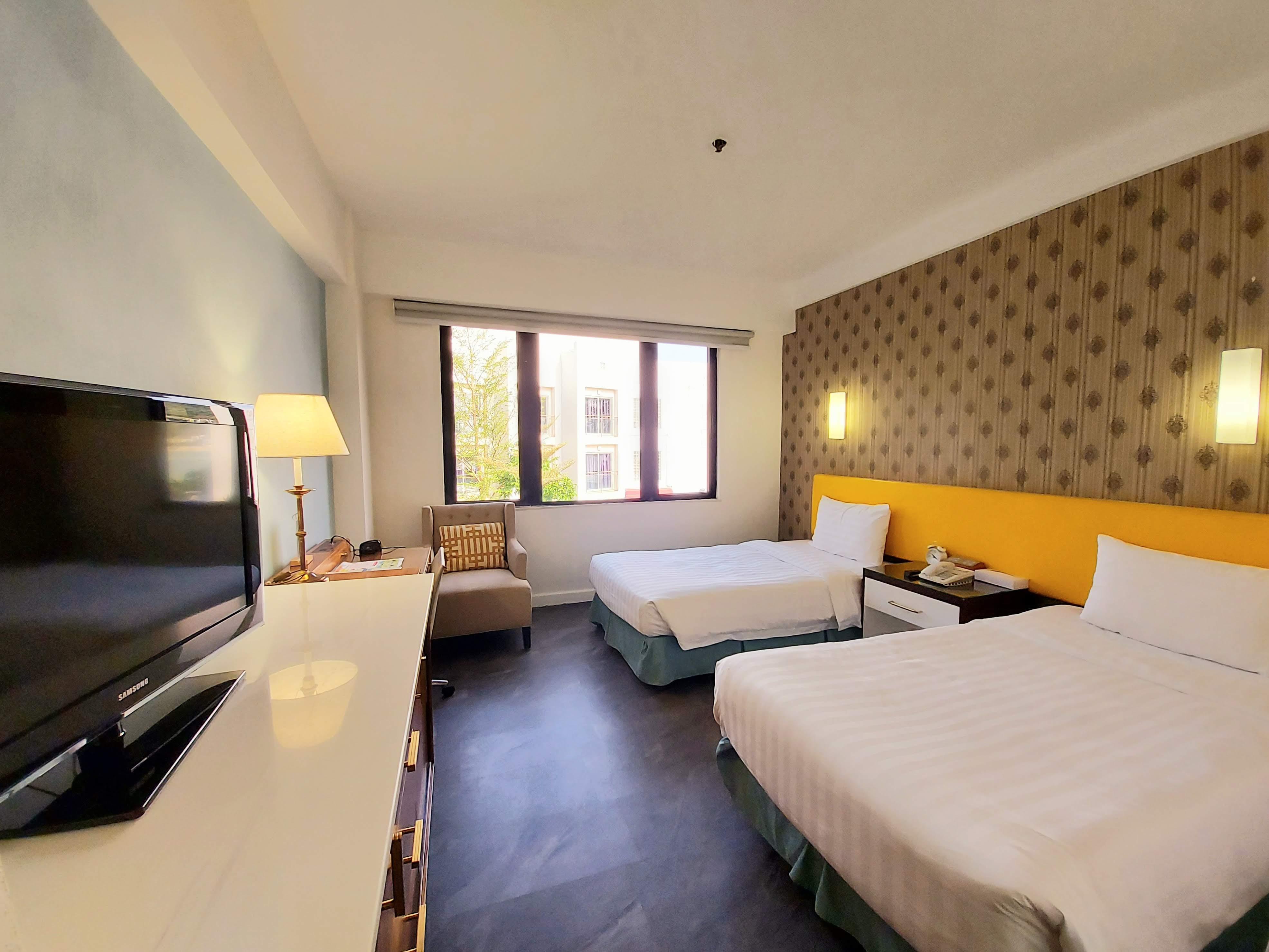 Silvermine Beach Resort Hong Kong Exterior photo